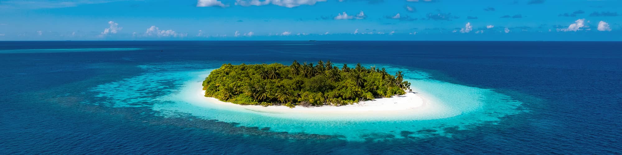 Trek aux Maldives : snorkeling, randonnée et voyage  © Freesurf / Adobe Stock