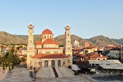 © Albert Pali  - Cathédrale de Korçë - Albanie Cathédrale de Korçë - Albanie
