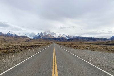 © Juliette de Swarte - Vue sur le Fitz Roy - El-Chalten - Patagonie - Argentine Vue sur le Fitz Roy - El-Chalten - Patagonie - Argentine