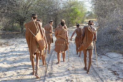 © Romain Martineau - Bushmens Kalahari - Botswana Bushmens Kalahari - Botswana