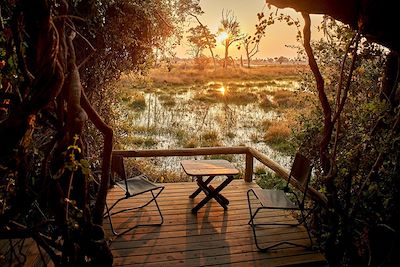 © Safari Destinations - Oddballs Camp - Okavango - Botswana Oddballs Camp - Okavango - Botswana