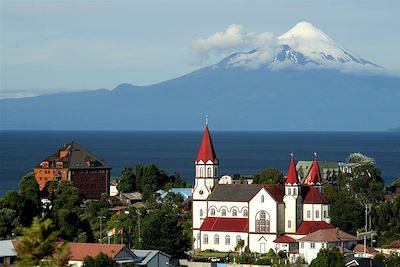© Nicolás Aguayo fuenzalida/This is Chile - Volcan Osorno - Puerto Varas - Région de Los Lagos - Chili Volcan Osorno - Puerto Varas - Région de Los Lagos - Chili