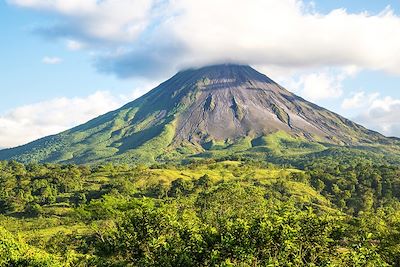 © Esdelval / iStock - Volcan Arenal - Costa Rica Volcan Arenal - Costa Rica