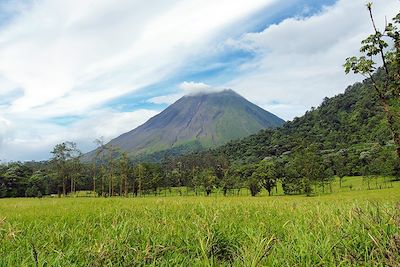 Volcan Arenal depuis le pied du Cerro Chato - Costa Rica