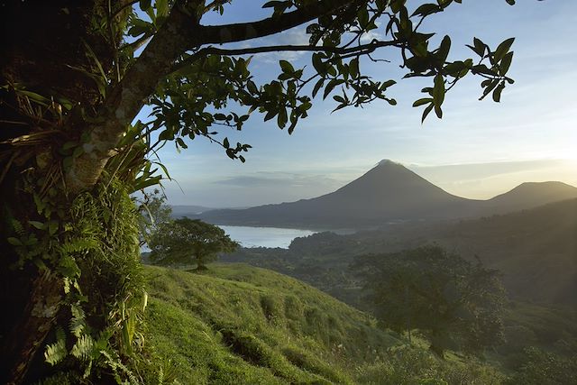 VTT / Gravel : Echappée verte au Costa Rica à vélo électrique Voyage Echappée verte au Costa Rica à vélo électrique