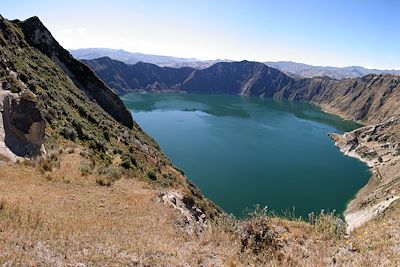 © Julien Schmitt - Lagune Quilotoa - Equateur Lagune Quilotoa - Equateur