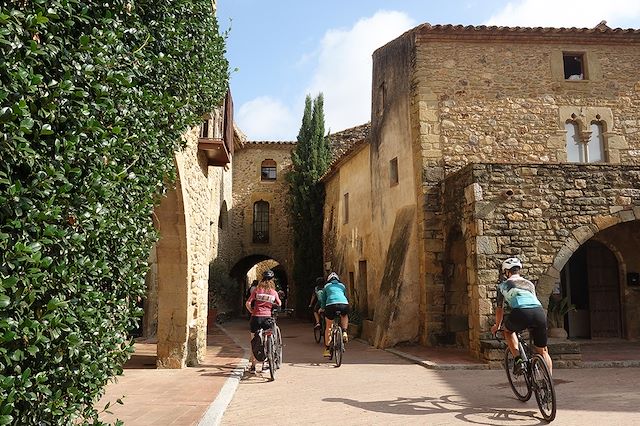 Voyage Catalogne à vélo électrique sur les traces de Dalí