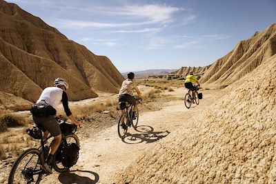 Bardenas, Aragon et côte basque en VTT électrique