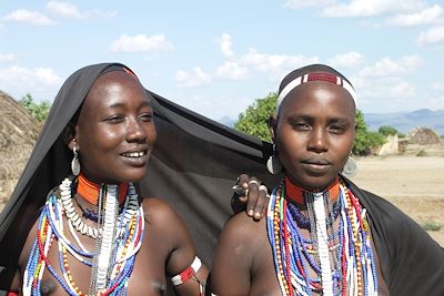 © Gilbert Milhac - Vallée Omo - Ethiopie Vallée Omo - Ethiopie