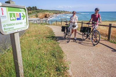 La Vélodyssée - Baie de Cayola - France