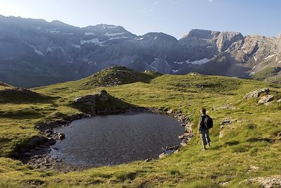 © GUIZIOU Franck / hemis.fr - Cirque de Troumouse - Pyrénées - France Cirque de Troumouse - Pyrénées - France