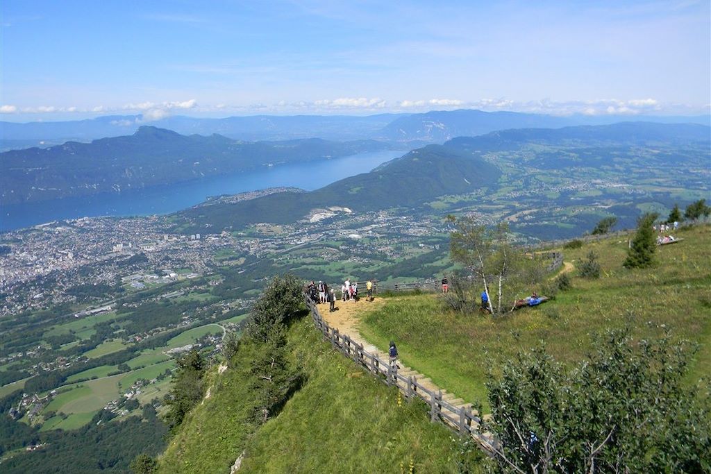 Voyage La Riviera des Alpes à vélo entre lacs et montagne 3