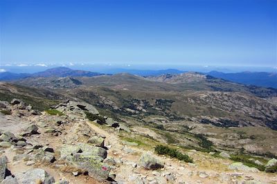 © Peter Gregor - Sur le chemin de GR20 - Corse - France Sur le chemin de GR20 - Corse - France
