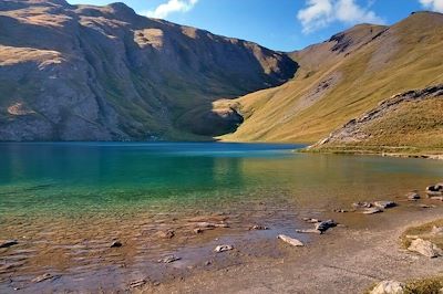 © Guillaume Cuenin - Lac du Malrif - Le tour du mont Viso - Alpes du Sud - France Lac du Malrif - Le tour du mont Viso - Alpes du Sud - France