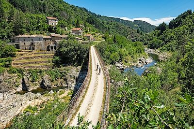 Voyage L'Ardèche secrète à vélo sur la Dolce Via 1