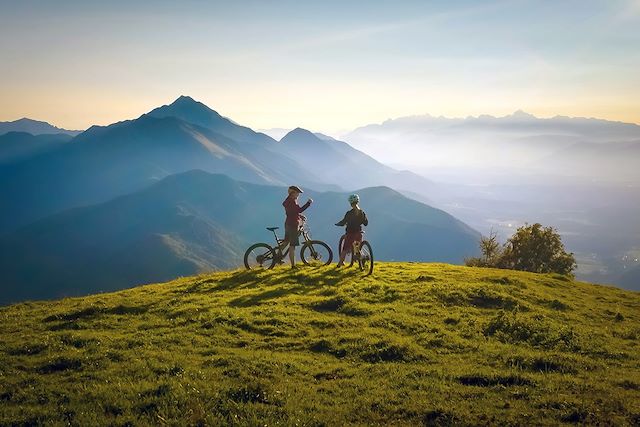 Voyage Lacs et montagnes des Bauges en VTT électrique