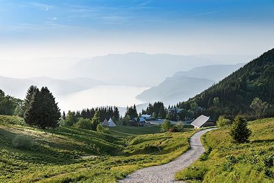 Massif des Bauges vers Aix les Bains - France