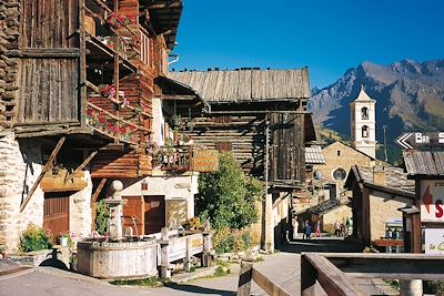 © VSG - Saint Véran - Queyras - France Saint Véran - Queyras - France