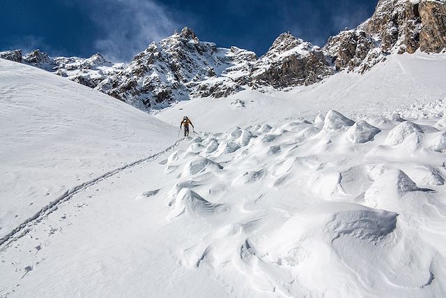 Neige : Raquettes, bien-être dans le Queyras en hôtel spa Voyage Raquettes, bien-être dans le Queyras en hôtel spa