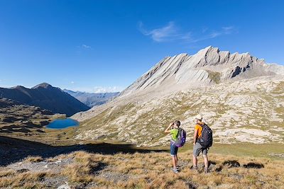 © CAVALIER Michel / hemis.fr - Lac Foréant - Crête de la Taillante - Queyras - France Lac Foréant - Crête de la Taillante - Queyras - France