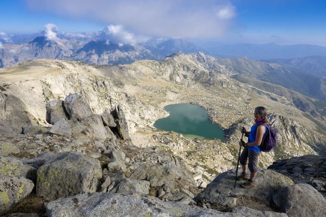 Le lac Bastani vu depuis le Mont Renoso - GR 20 - Haute-Corse - France