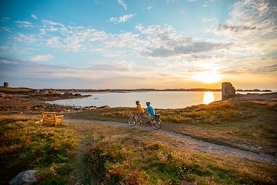 Visiter Guernesay à vélo - Îles Anglo-normandes 