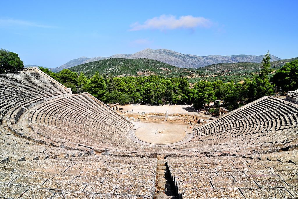 Voyage De Corinthe au Théâtre d'Epidaure 1