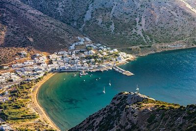 Port de Kamares-Sifnos-Grèce