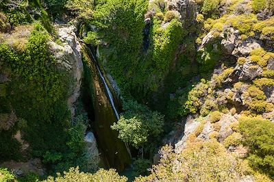 © whitcomberd / Adobe Stock - Gorge de Richtis - Crète - Grèce Gorge de Richtis - Crète - Grèce