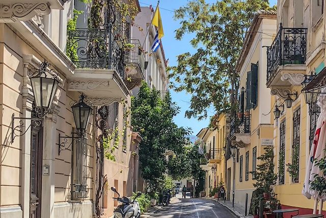 Voyage Du Mont Parnasse au site antique de Delphes