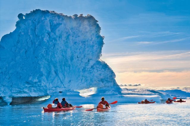 Voyage Kayak et randonnée entre icebergs et glaciers