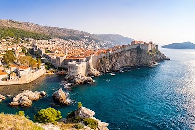 © dtatiana / Adobe Stock - Fort de Dubrovnik - Croatie Fort de Dubrovnik - Croatie