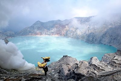 © Clémence Carcanague - Kawah Ijen - Indonésie Kawah Ijen - Indonésie