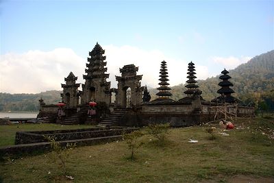 Randonnée démarrant à Munduk - Temple près du lac Tamblingan - Bali - Indonésie