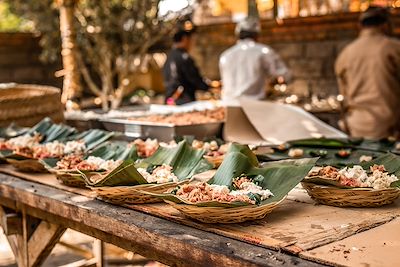 © belart84 / Adobe Stock - Cuisine traditionnelle indonésienne - Bali - Indonésie Cuisine traditionnelle indonésienne - Bali - Indonésie