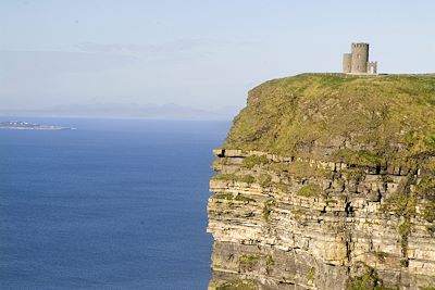 © Chris Hill 2006/Tourism Ireland Imagery - Falaises de Moher - Irlande Falaises de Moher - Irlande