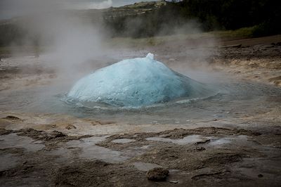 © Michel Candoni - Geysir - Région du Suðurland - Islande Geysir - Région du Suðurland - Islande