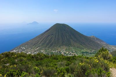 Salina, île fertile - Italie