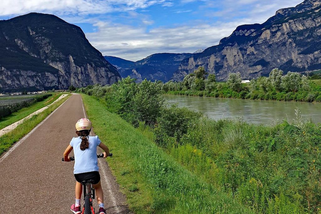 Voyage En famille et à vélo, du lac de Resia à Bolzano 1