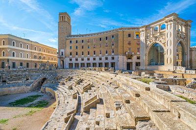 © e55evu / iStock - Amphithéâtre - Lecce - Les Pouilles - Italie Amphithéâtre - Lecce - Les Pouilles - Italie