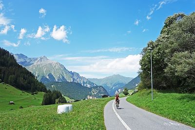 Cyclisme au cœur des Dolomites - A vélo des Dolomites au Lac de Garde - Italie