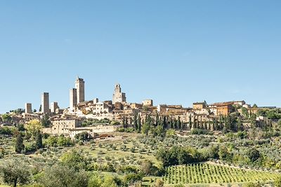 © Peter / Adobe Stock - San Gimignano - Toscane - Italie San Gimignano - Toscane - Italie