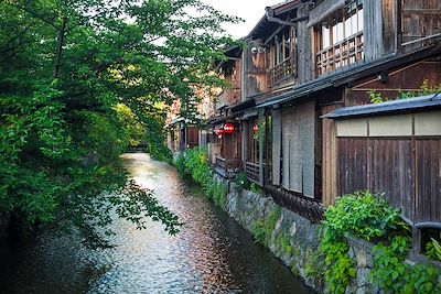 © Eva Plevier / Stocksy - Kyoto - Japon Kyoto - Japon