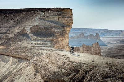© Cédric Tassan - VTT - Mangystau - Kazakhstan VTT - Mangystau - Kazakhstan
