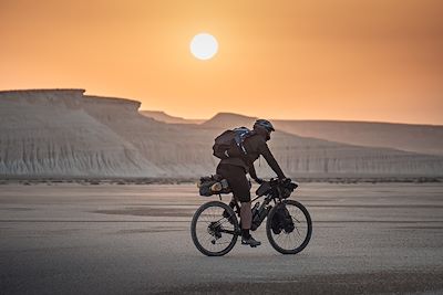 © Cédric Tassan - VTT - Mangystau - Kazakhstan VTT - Mangystau - Kazakhstan