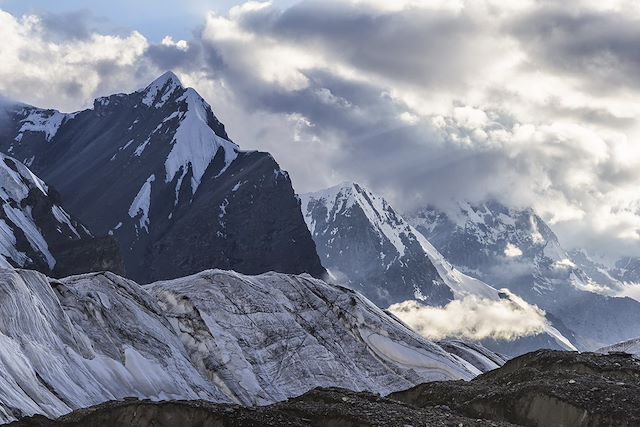 Voyage Trek sur les glaciers des monts Célestes