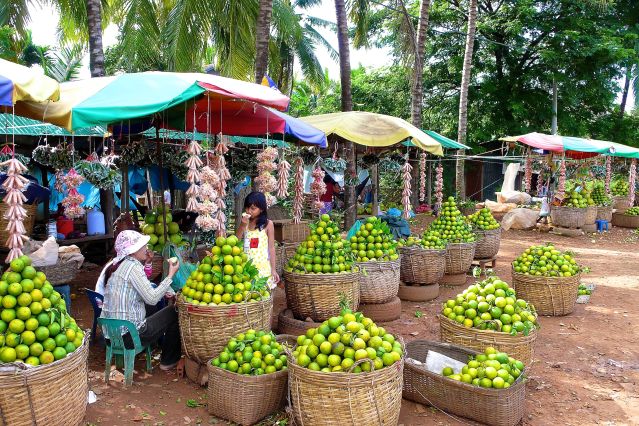 Petit marché de Battambang - Cambodge