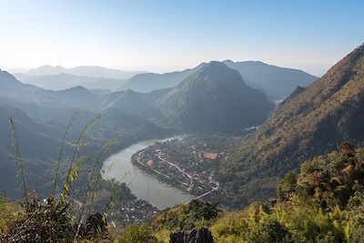 © Denis Chambon - Nong Khiaw - Laos Nong Khiaw - Laos