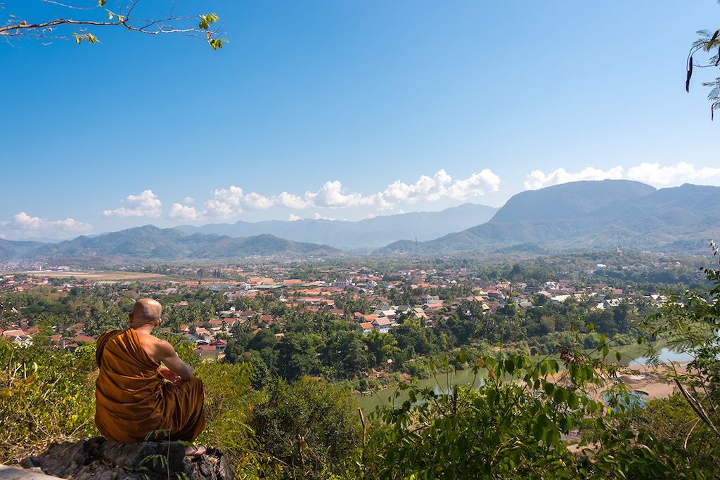 Moine au Mont Phousi - Luang Prabang - Laos
