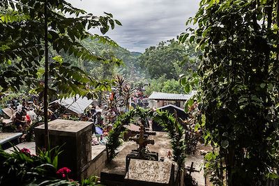 Cimetière  pendant le fêtes des morts, Mexique 